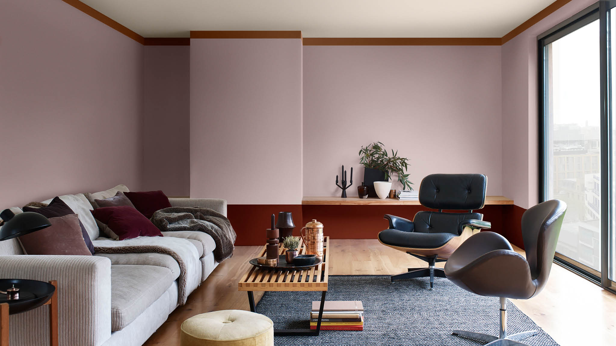 Un salon cocon dans des tons qui évoquent la terre Utilisez les tons naturels du Brun cachemire pour créer un salon cocon